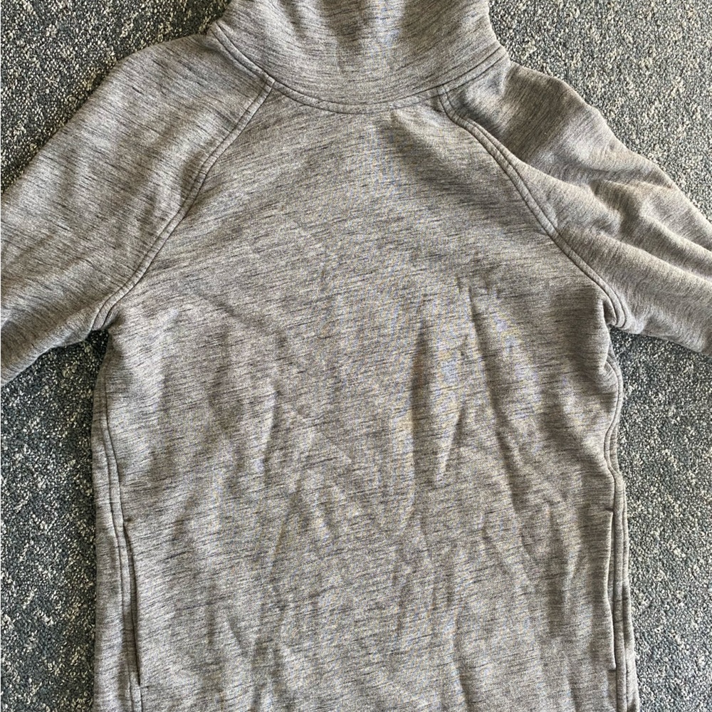 Lululemon Gray High Neck Sweatshirt, Women’s size 6
